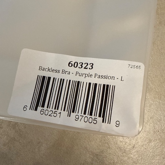 Backless Bra - Picture 6 of 6